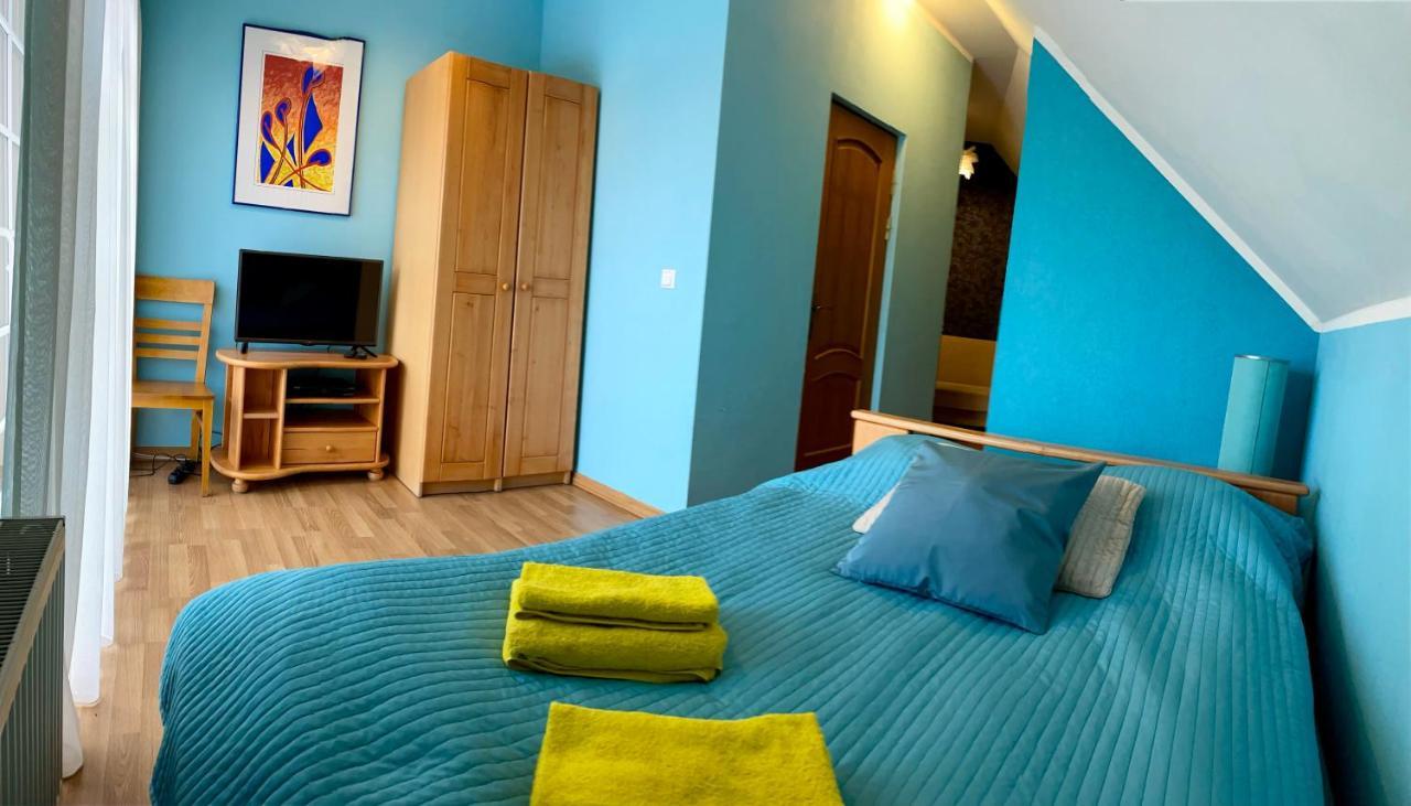 Piejuras Nams Hotel Ķesterciems Екстериор снимка