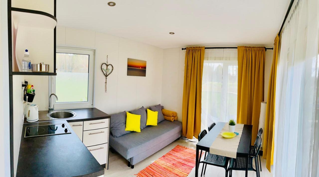 Piejuras Nams Hotel Ķesterciems Екстериор снимка