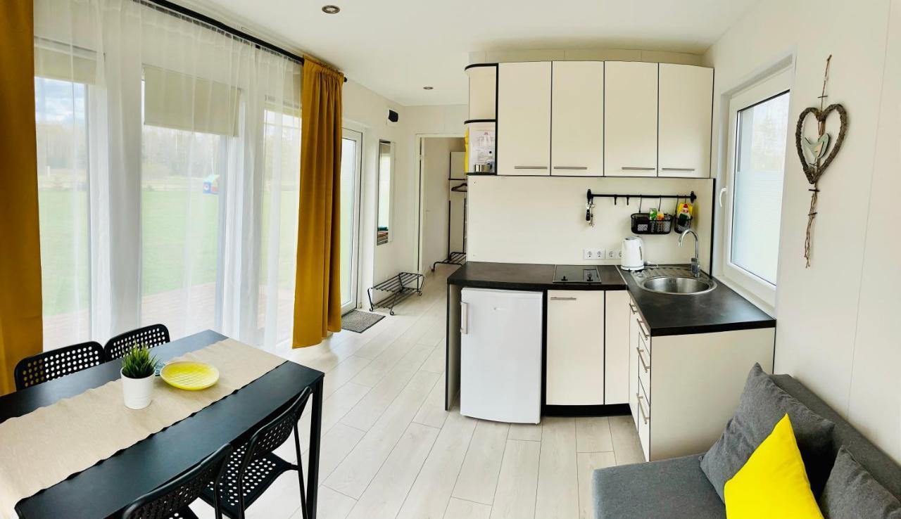 Piejuras Nams Hotel Ķesterciems Екстериор снимка