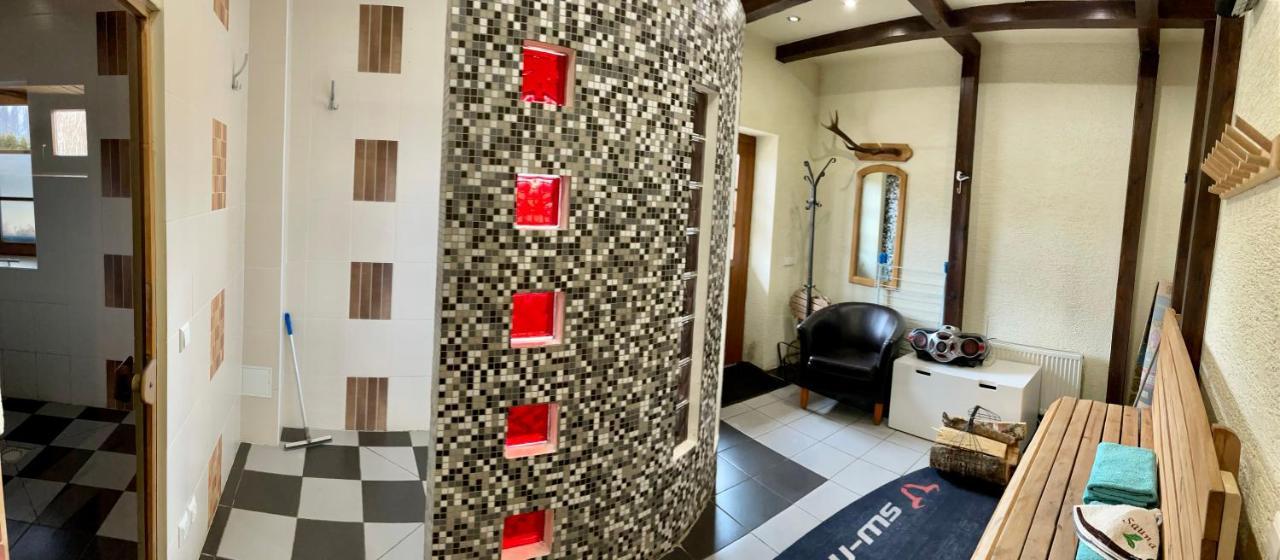Piejuras Nams Hotel Ķesterciems Екстериор снимка